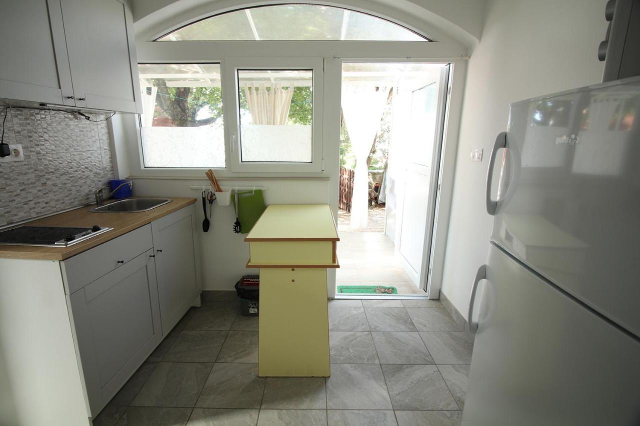Apartmani Niessner Malinska Exterior foto